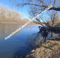 Razii de salubrizare și acțiuni de combatere a pescuitului ilicit la Ștefan Vodă