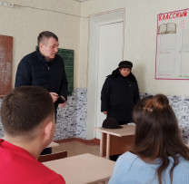 Inspectorii de Mediu din Briceni Inspiră Generația Viitoare în Protejarea Pădurilor