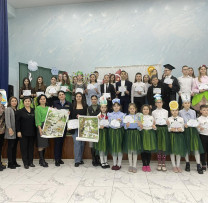 Elevii de la Liceul „Mihai Eminescu” Fălești au pus „Omul” și „Natura” în fața justiției